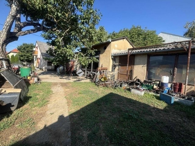 Eladó családi ház, Görcsönyben 59.9 M Ft, 4 szobás