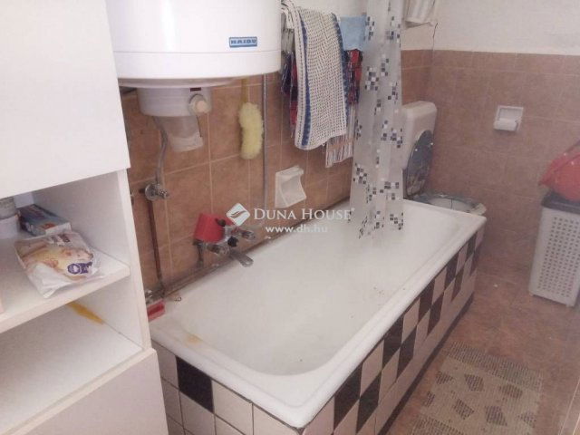 Eladó családi ház, Geresdlakon 16.99 M Ft, 4 szobás