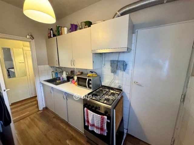 Eladó téglalakás, Szegeden 49.3 M Ft, 2 szobás