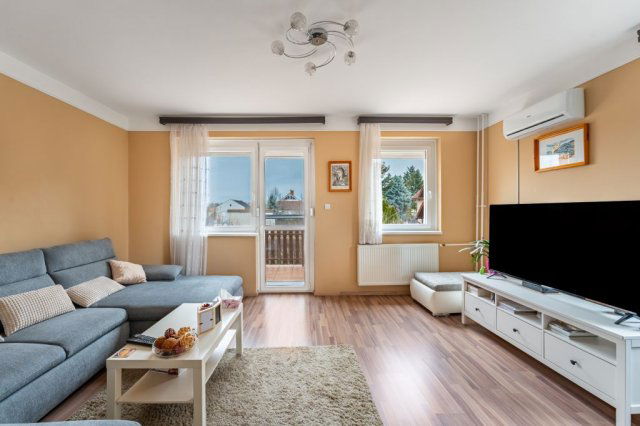 Eladó ikerház, Budapesten, XVI. kerületben 135 M Ft, 3 szobás