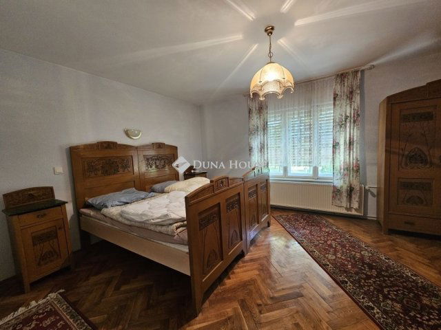 Eladó családi ház, Fekeden 36.5 M Ft, 4 szobás