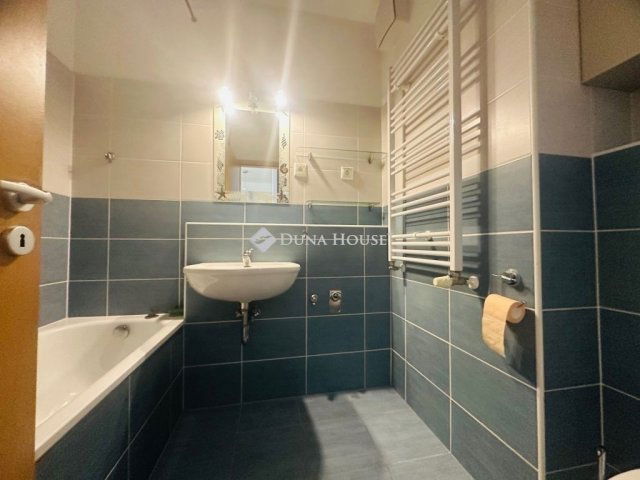 Eladó téglalakás, Budapesten, XIII. kerületben 84.9 M Ft