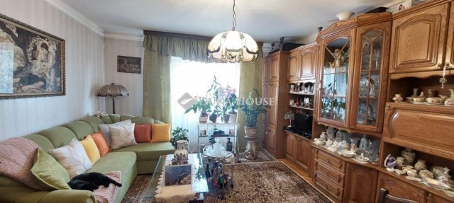 Eladó téglalakás, Tatabányán, Fellner Jakab téren 38.5 M Ft