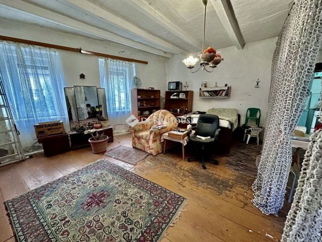 Eladó családi ház, Szentesen 20 M Ft, 2 szobás