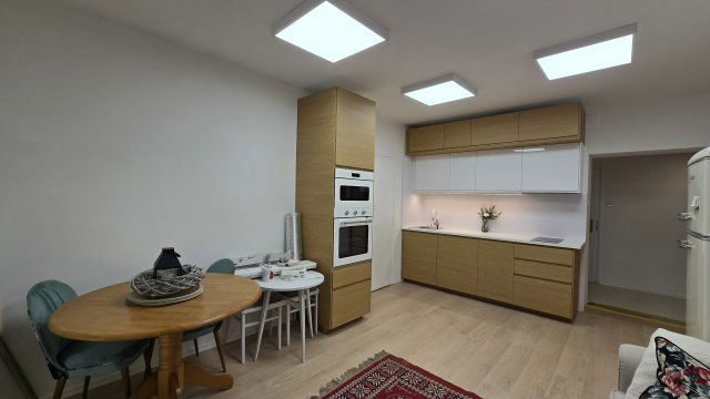 Eladó téglalakás, Dunaújvárosban, Kossuth Lajos utcában