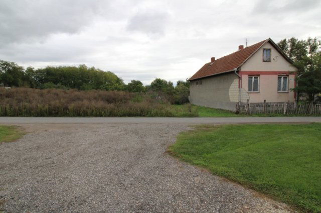 Eladó ikerház, Szihalmon 1.5 M Ft, 2 szobás