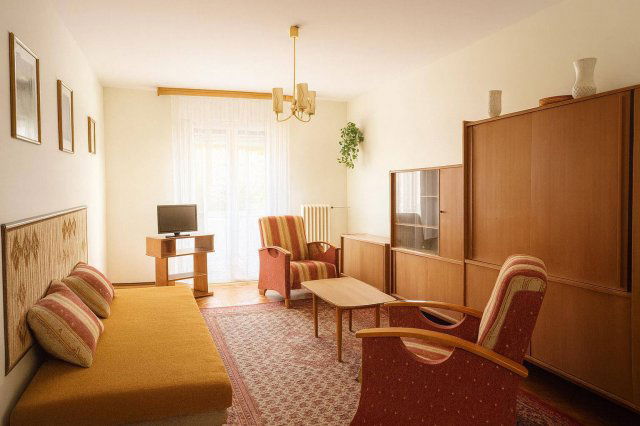 Eladó téglalakás, Székesfehérvárott 43 M Ft, 1+1 szobás