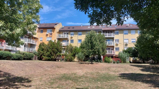 Kiadó téglalakás, albérlet, Százhalombattán 290 E Ft / hó