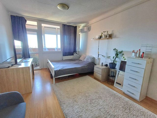 Eladó panellakás, Debrecenben 55.5 M Ft, 2 szobás