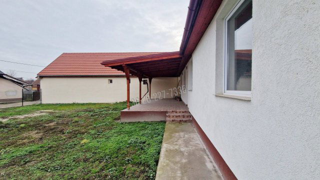 Eladó családi ház, Kiskunlacházán 54.9 M Ft, 3 szobás