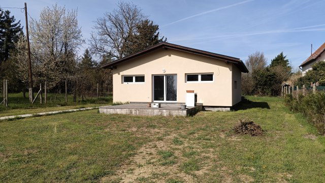 Eladó családi ház, Pilisvörösváron, Bokor utcában 73 M Ft