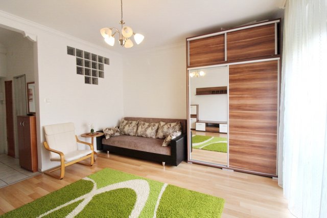 Kiadó téglalakás, albérlet, Debrecenben 160 E Ft / hó, 1 szobás