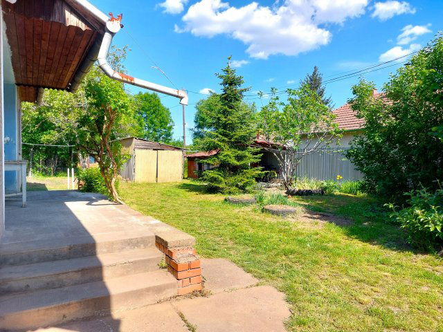 Eladó családi ház, Szentesen 35.99 M Ft, 3 szobás