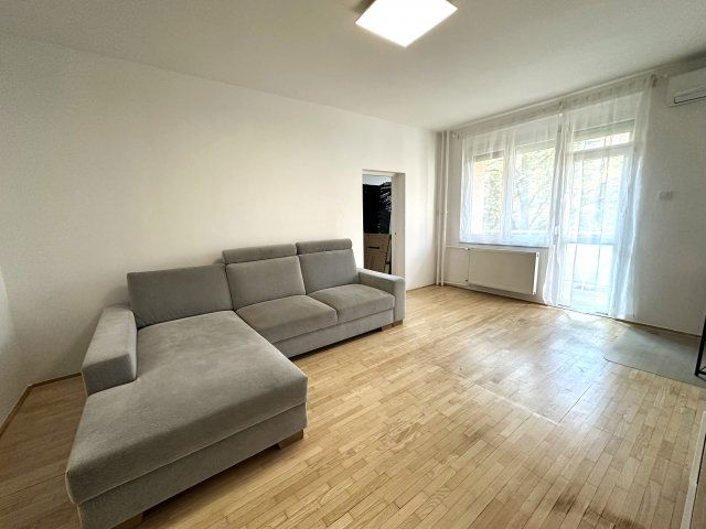 Eladó téglalakás, Budapesten, XIV. kerületben, Ungvár utcában