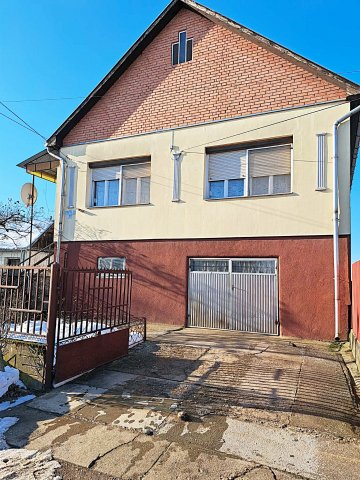 Eladó családi ház, Újfehértón 41.65 M Ft, 2+1 szobás