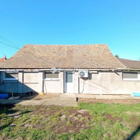 Eladó családi ház, Földeákon 39.9 M Ft, 3 szobás