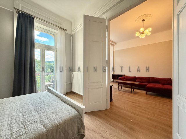 Kiadó téglalakás, albérlet, Budapesten, I. kerületben, 3 szobás