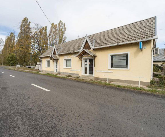 Eladó családi ház, Diósjenőn 18.9 M Ft, 1+2 szobás