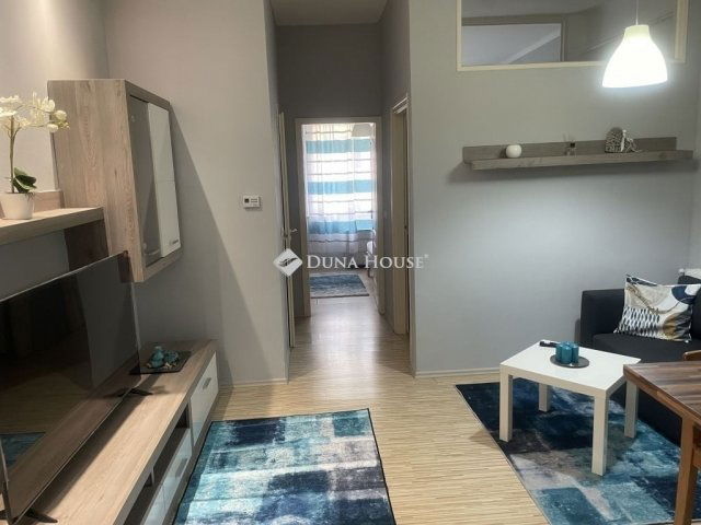 Eladó téglalakás, Budapesten, III. kerületben 80 M Ft, 2 szobás