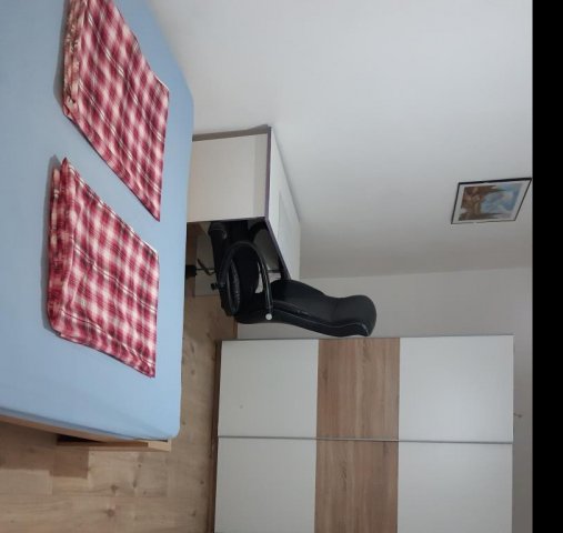 Kiadó panellakás, albérlet, Pécsett, Szigeti úton 170 E Ft / hó