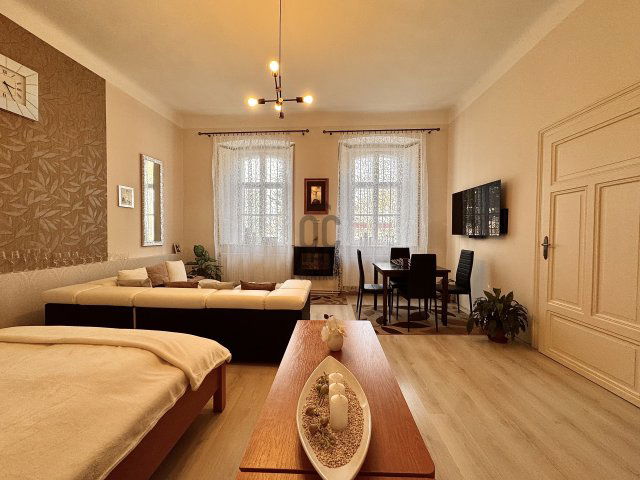 Eladó téglalakás, Győrött 62.9 M Ft, 2 szobás