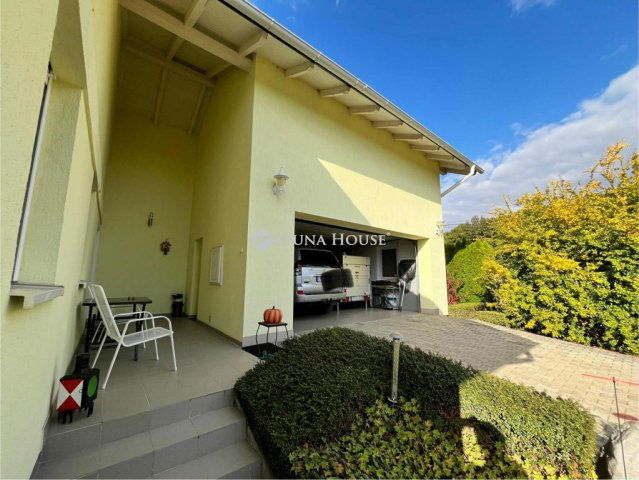 Eladó családi ház, Szálkán 159 M Ft, 3 szobás