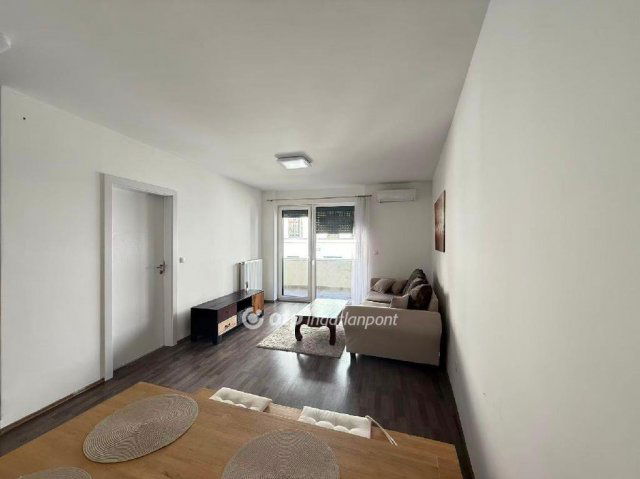 Eladó téglalakás, Budapesten, IX. kerületben 93.8 M Ft, 2 szobás