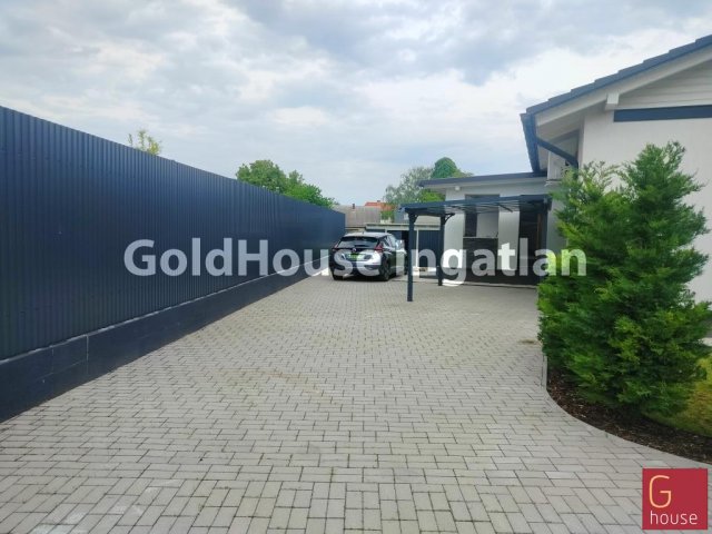 Eladó családi ház, Siófokon 125 M Ft, 4 szobás