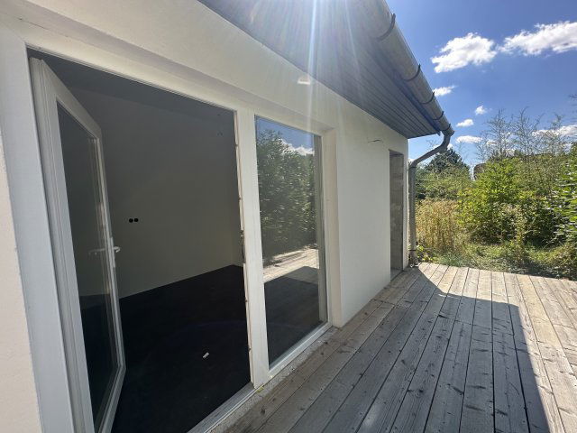 Eladó családi ház, Budaörsön 79.9 M Ft, 2 szobás