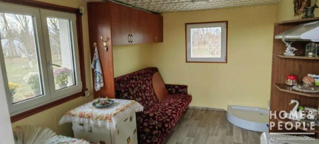 Eladó mezogazdasagi ingatlan, Újszentivánon 20.49 M Ft, 1 szobás