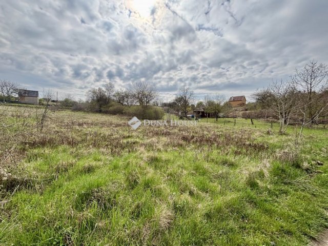 Eladó telek, Nyergesújfaluban 14.5 M Ft / költözzbe.hu