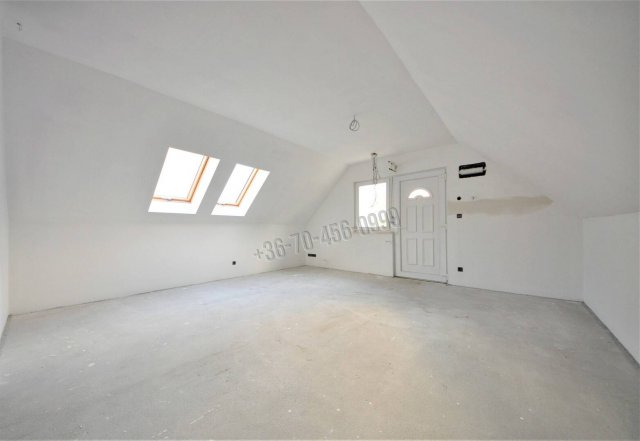 Eladó téglalakás, Budaörsön 114.5 M Ft, 3 szobás