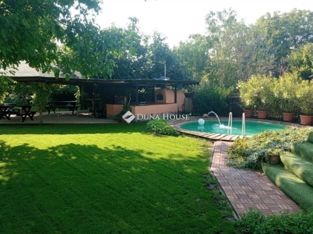 Eladó családi ház, Monoron 139 M Ft, 5 szobás