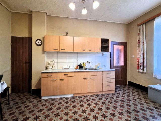 Eladó téglalakás, Mosonmagyaróváron 28 M Ft, 1 szobás