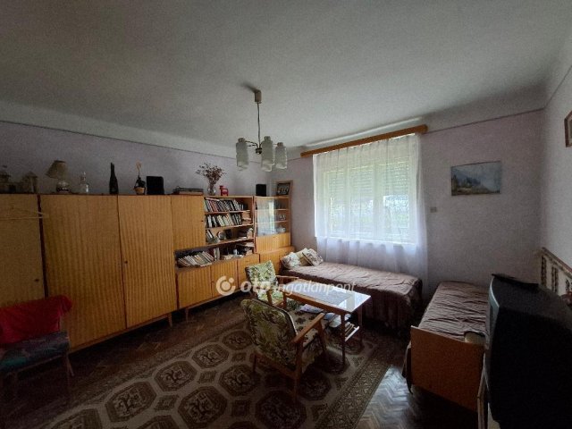 Eladó családi ház, Kisnánán 20 M Ft, 2 szobás
