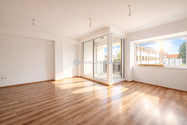 Eladó téglalakás, Budapesten, IV. kerületben 93.6 M Ft, 3 szobás