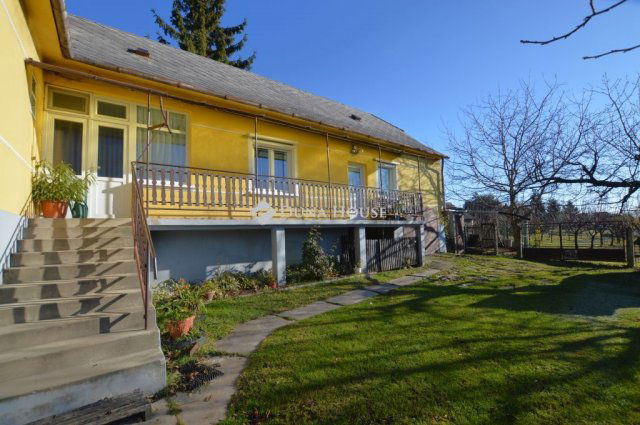 Eladó családi ház, Lókúton 59 M Ft, 3 szobás