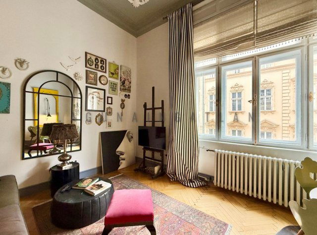 Eladó téglalakás, Budapesten, V. kerületben 128 M Ft, 2 szobás