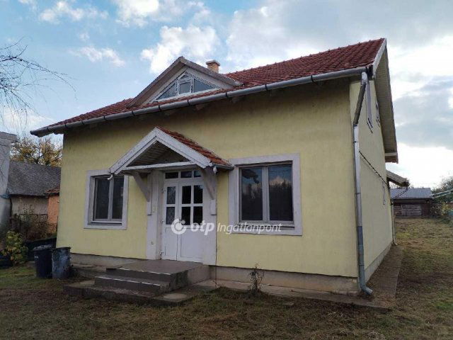 Eladó családi ház, Sárszentmihályon 57.9 M Ft, 3+3 szobás