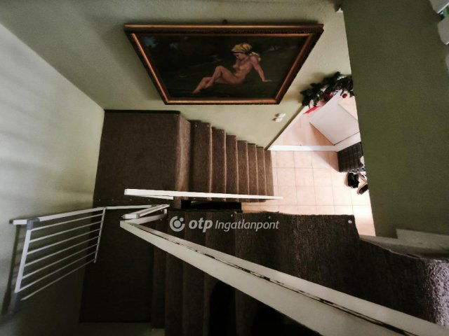 Eladó családi ház, Szentesen 43 M Ft, 5 szobás