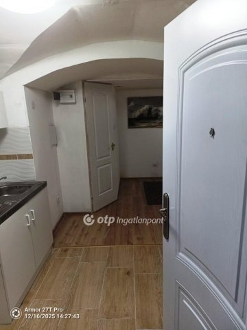 Eladó téglalakás, Budapesten, VIII. kerületben 22.5 M Ft