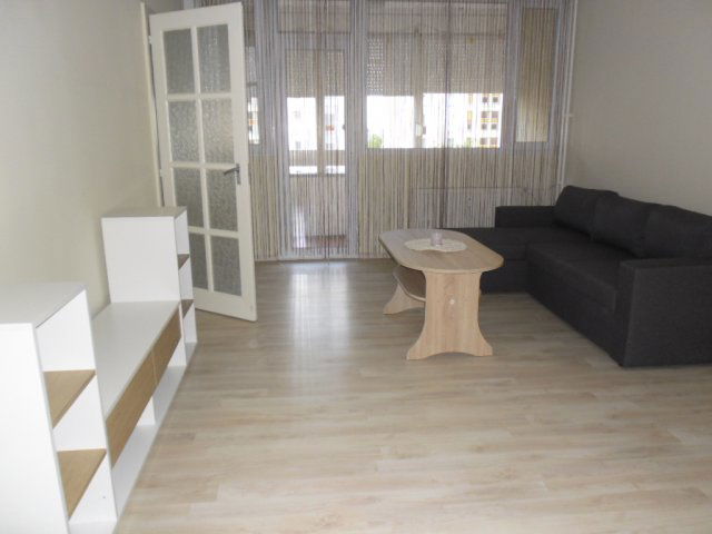 Kiadó téglalakás, albérlet, Szekszárdon 140 E Ft / hó