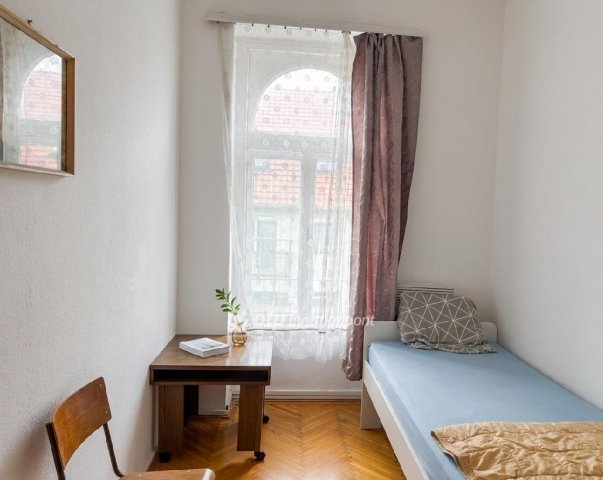 Eladó téglalakás, Budapesten, VIII. kerületben 65 M Ft, 4 szobás