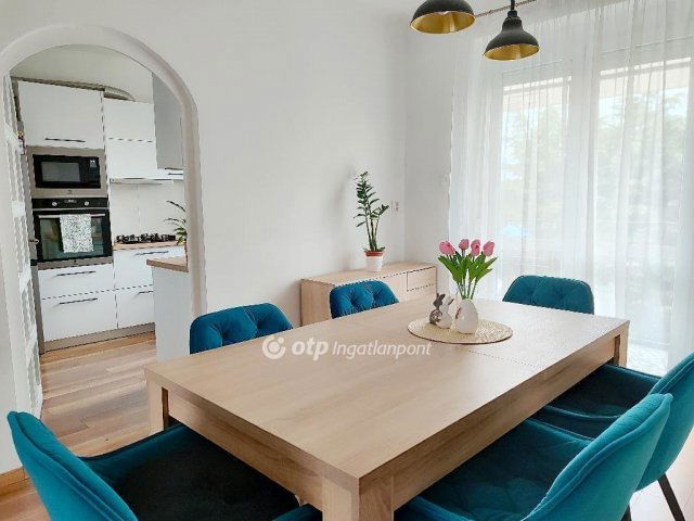 Eladó téglalakás, Egerben 84.9 M Ft, 4+1 szobás