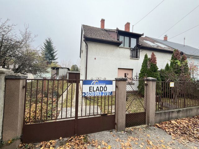 Eladó családi ház, Győrött 65 M Ft, 3 szobás