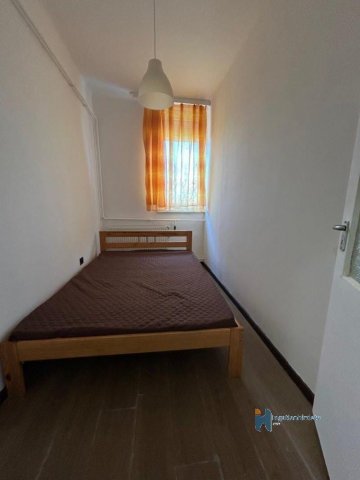 Eladó téglalakás, Debrecenben 47.5 M Ft, 1+1 szobás