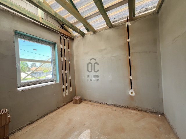 Eladó ikerház, Áporkán 65 M Ft, 4 szobás / költözzbe.hu