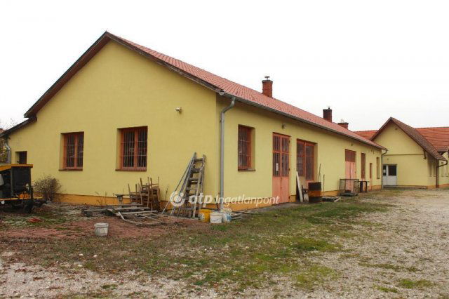 Eladó ipari ingatlan, Marcaliban 159.9 M Ft / költözzbe.hu