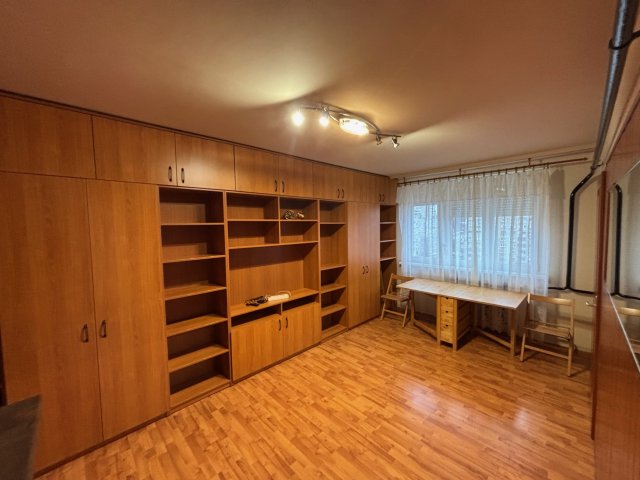 Eladó panellakás, Budapesten, III. kerületben 76.5 M Ft, 4 szobás