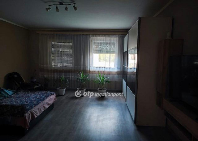 Eladó családi ház, Gerdén 40 M Ft, 3 szobás